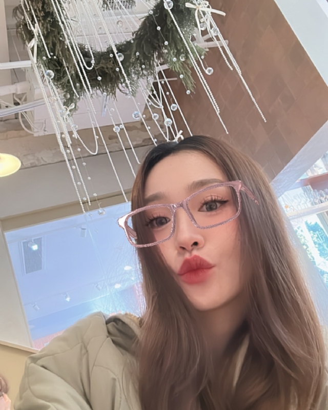 Claire的第二张照片--重庆王婆说媒